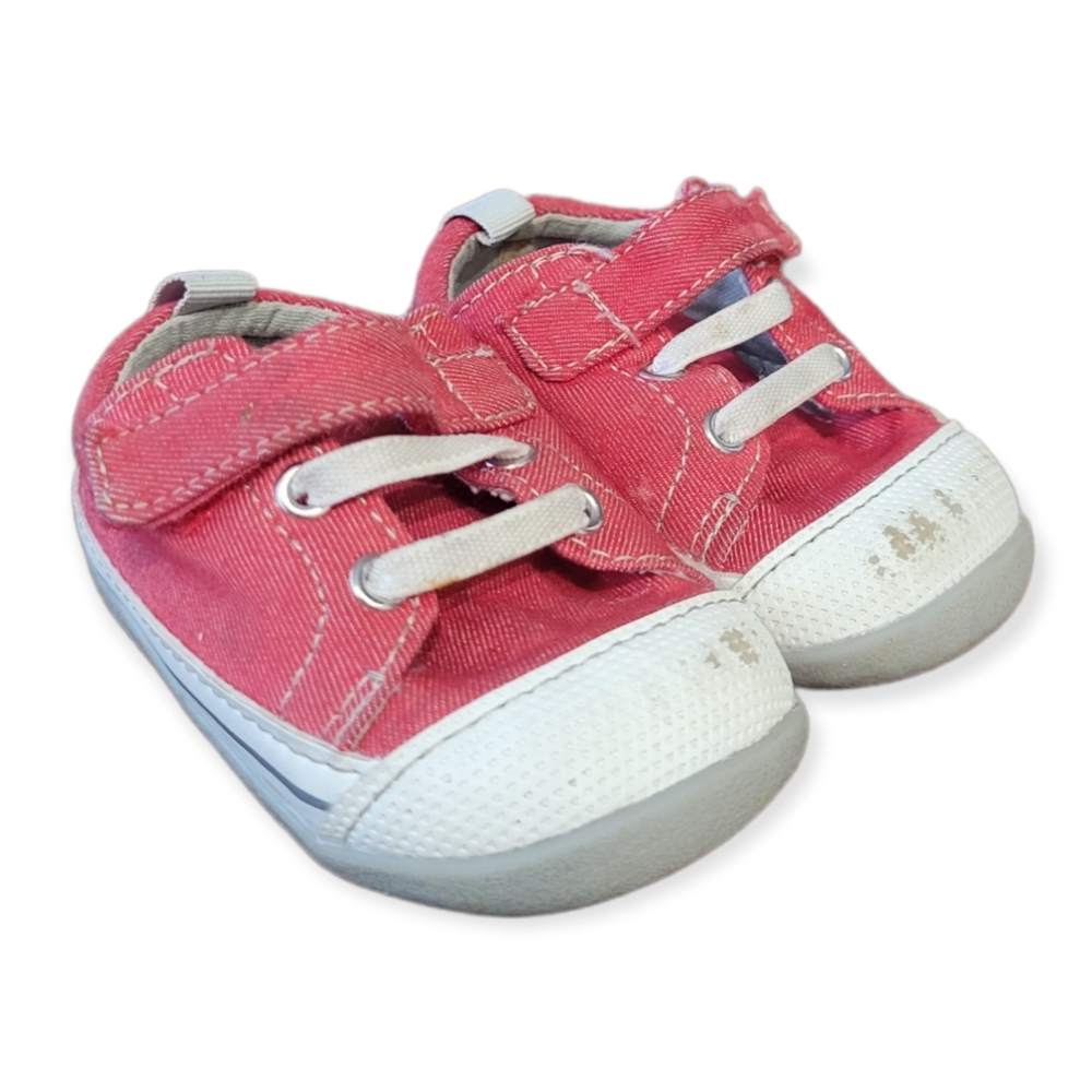 SEE KAI RUN Red Toddler Velco Sneaker Shoes. Boy or Girl Baby Size 4